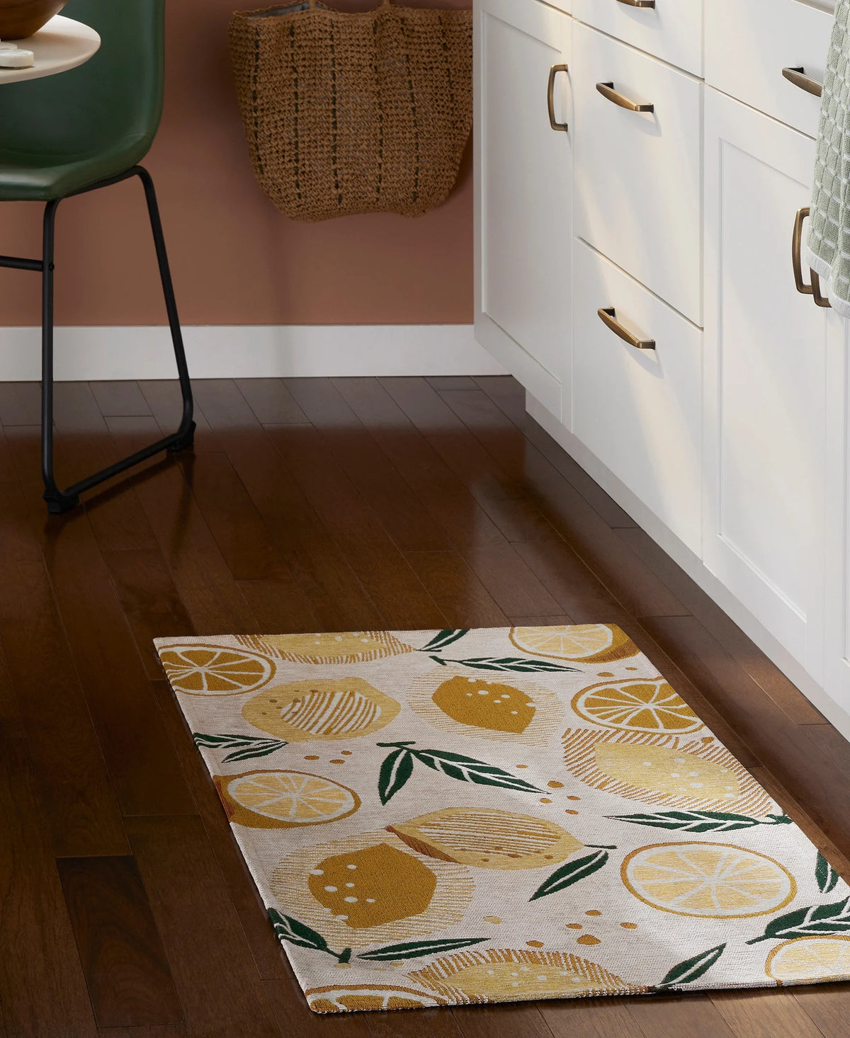 Cream 24"x40" Washable Non-Slip Decorative Rug K17222