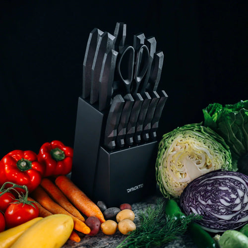 15 Piece Full Tang Black Kitchen Knife Block Set M865520