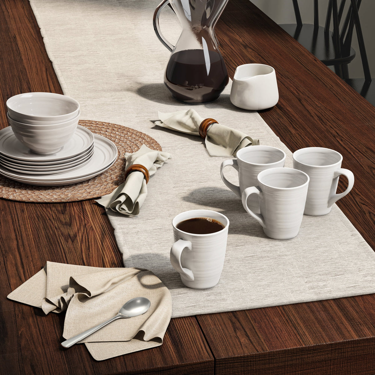 16-Piece White Dinnerware Set V8067